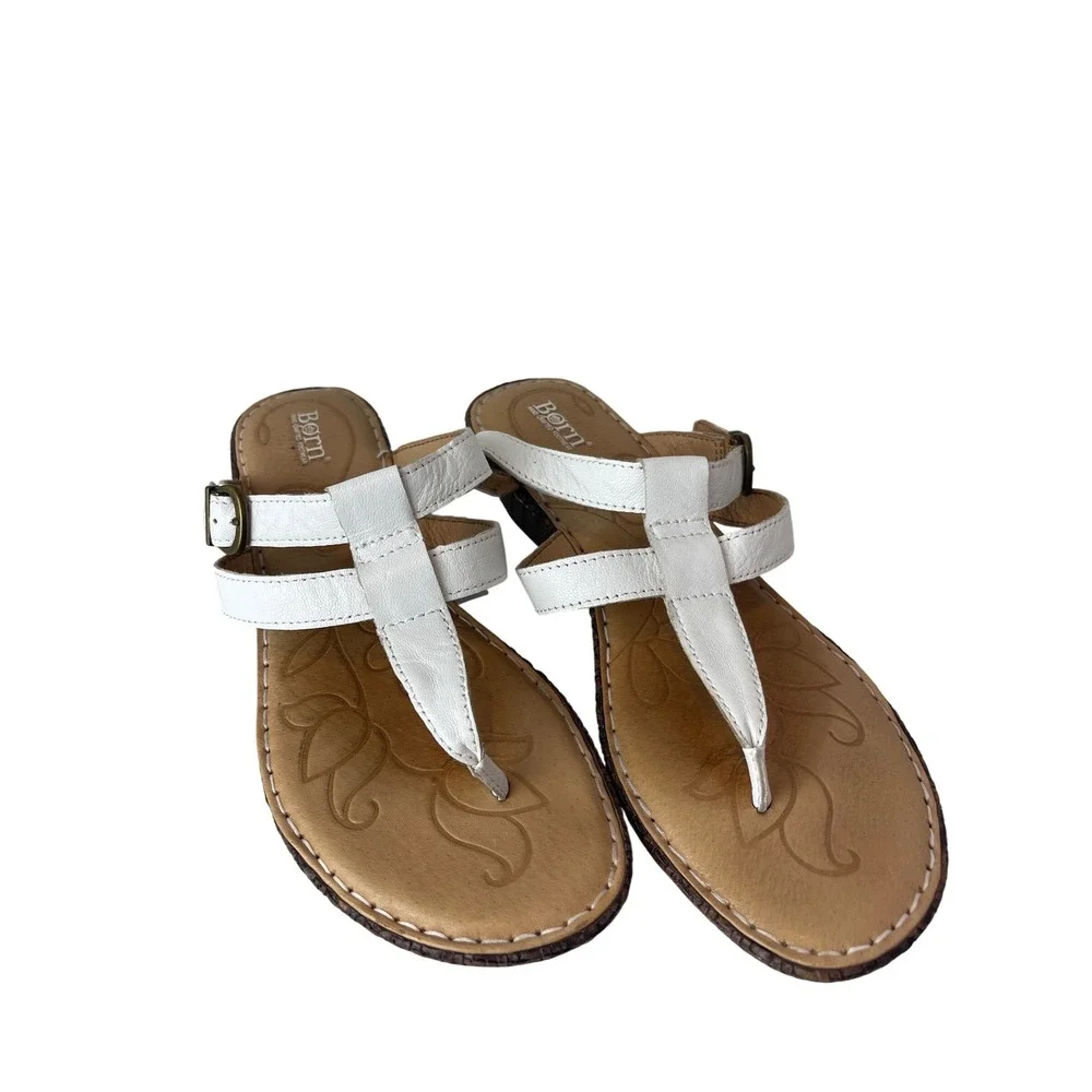 Born White Leather Thong Wedge Sandals Womens 10 M Floral Footbed C7617